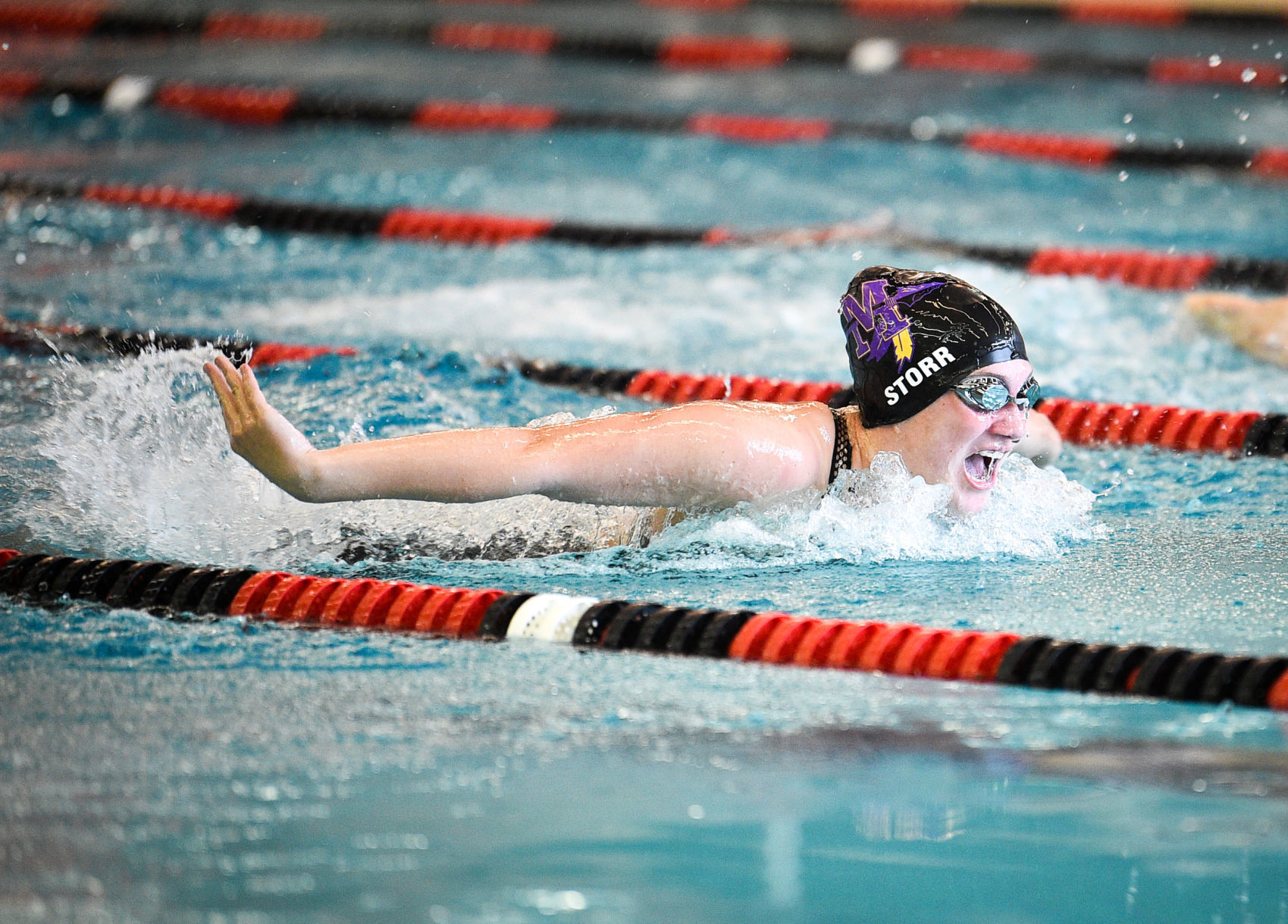 110219-qct-spt-regional-swim-005a.JPG